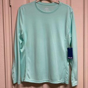 Huk Woman’s Icon X Long Sleeve Shirt Size L